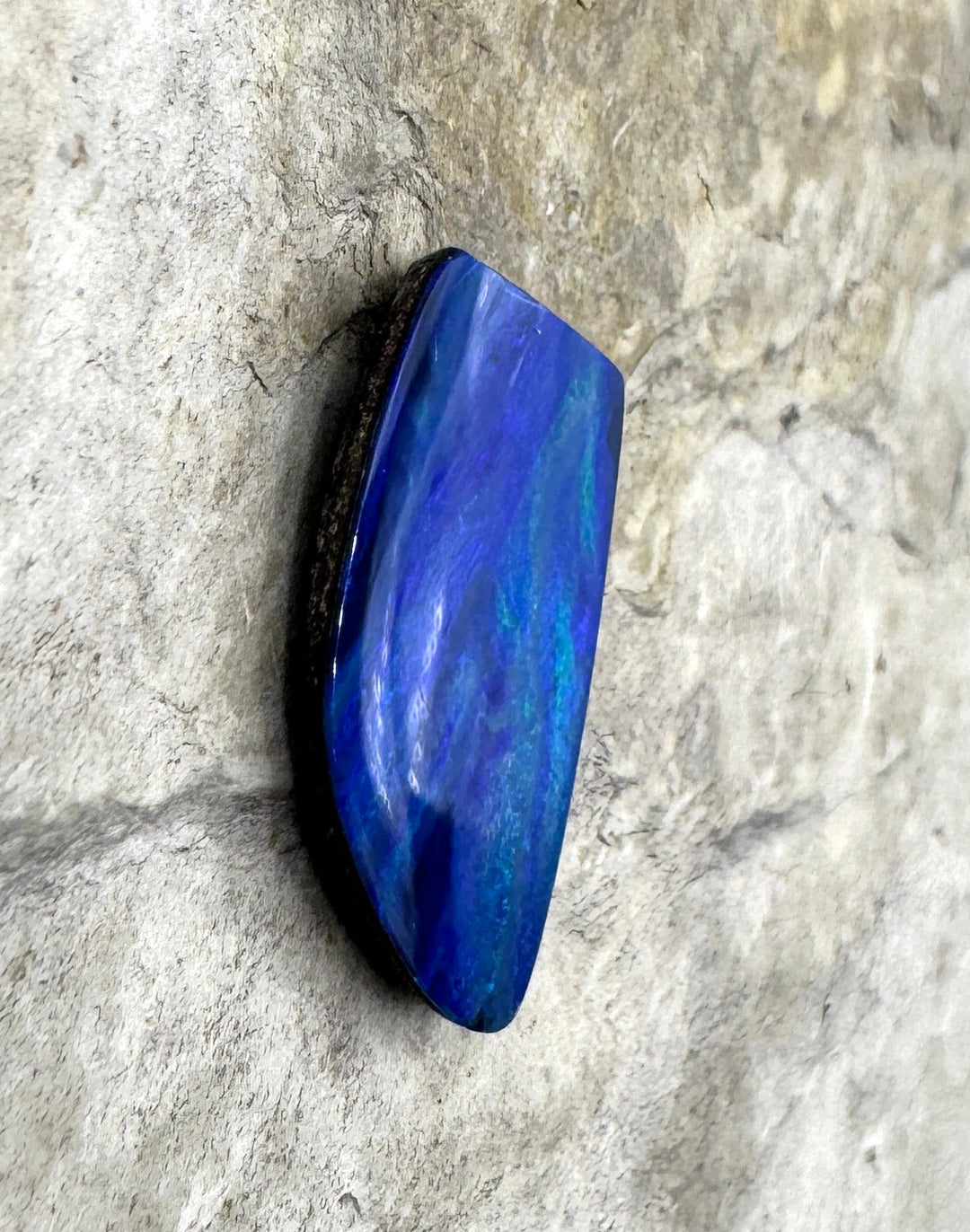 Top Quality Boulder Opal (Australia) Doublet Freeform Cabochon 12x20mm