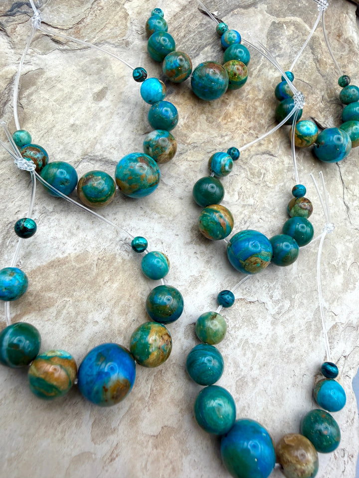 AAA+ Peruvian Blue Opal Graduated Round Bead Focal Strand