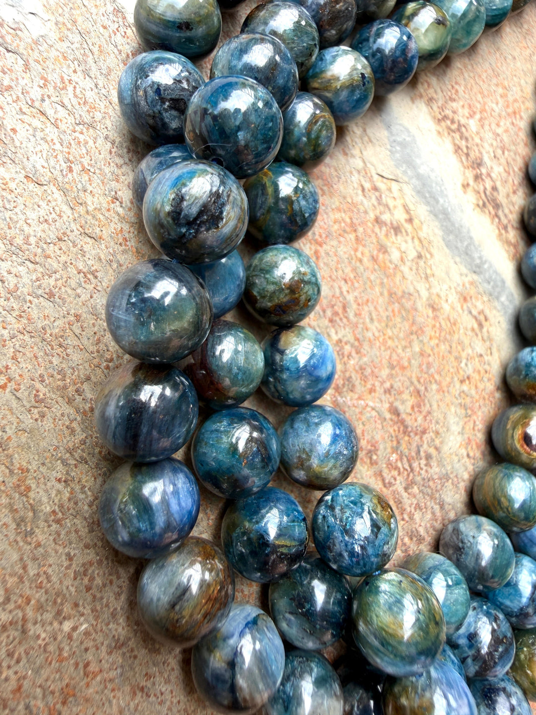 AAA+ Premium Blue Kyanite 10mm Round Beads 38 Beads - Blue