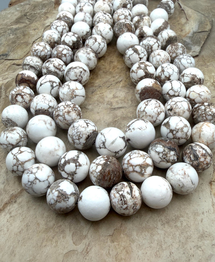 Arizona Wild Horse BIG 12mm Round beads ONE 16 Inch