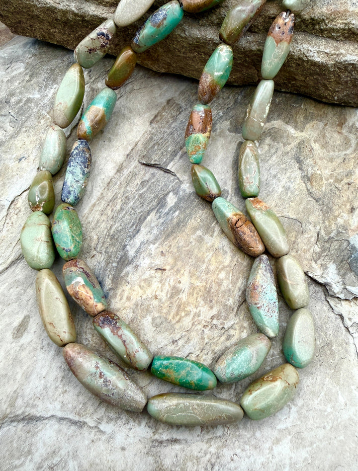 Army Green Kingman Turquoise (Arizona) Long Graduated Beads