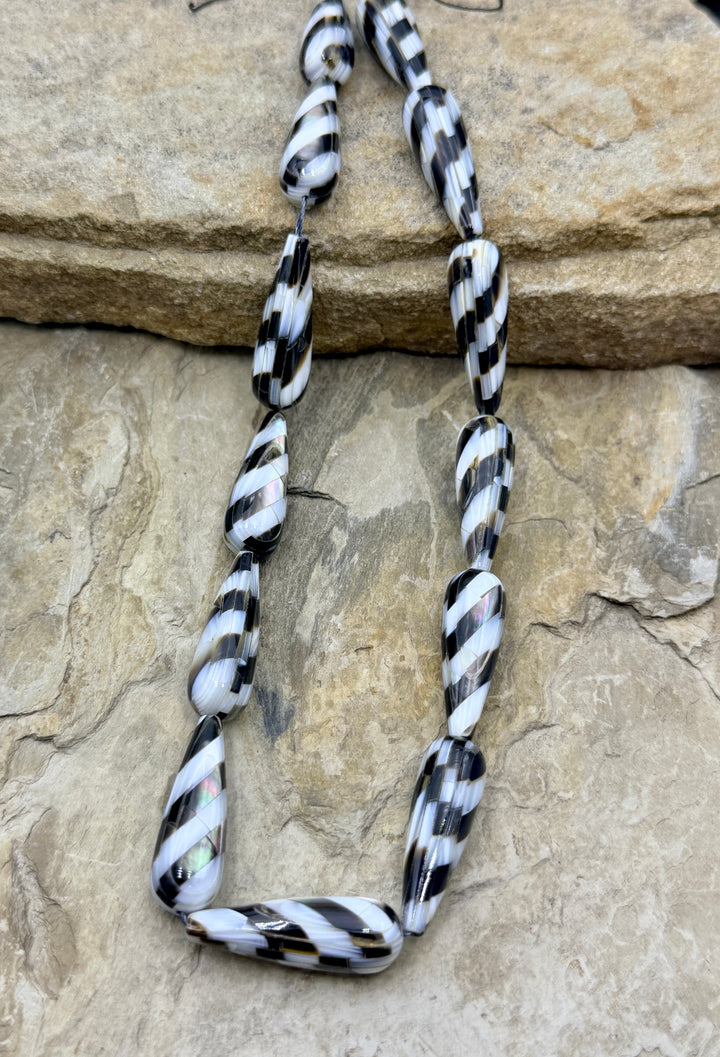BARGAIN FRIDAY CLOSEOUT Black and White Mother of Pearl