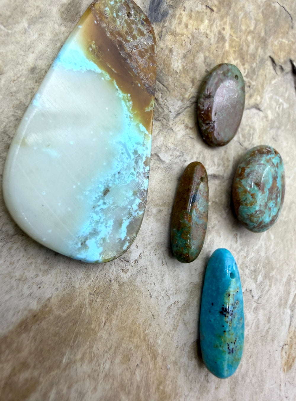BARGAIN FRIDAY LOT of Kingman Turquoise Focal Beads