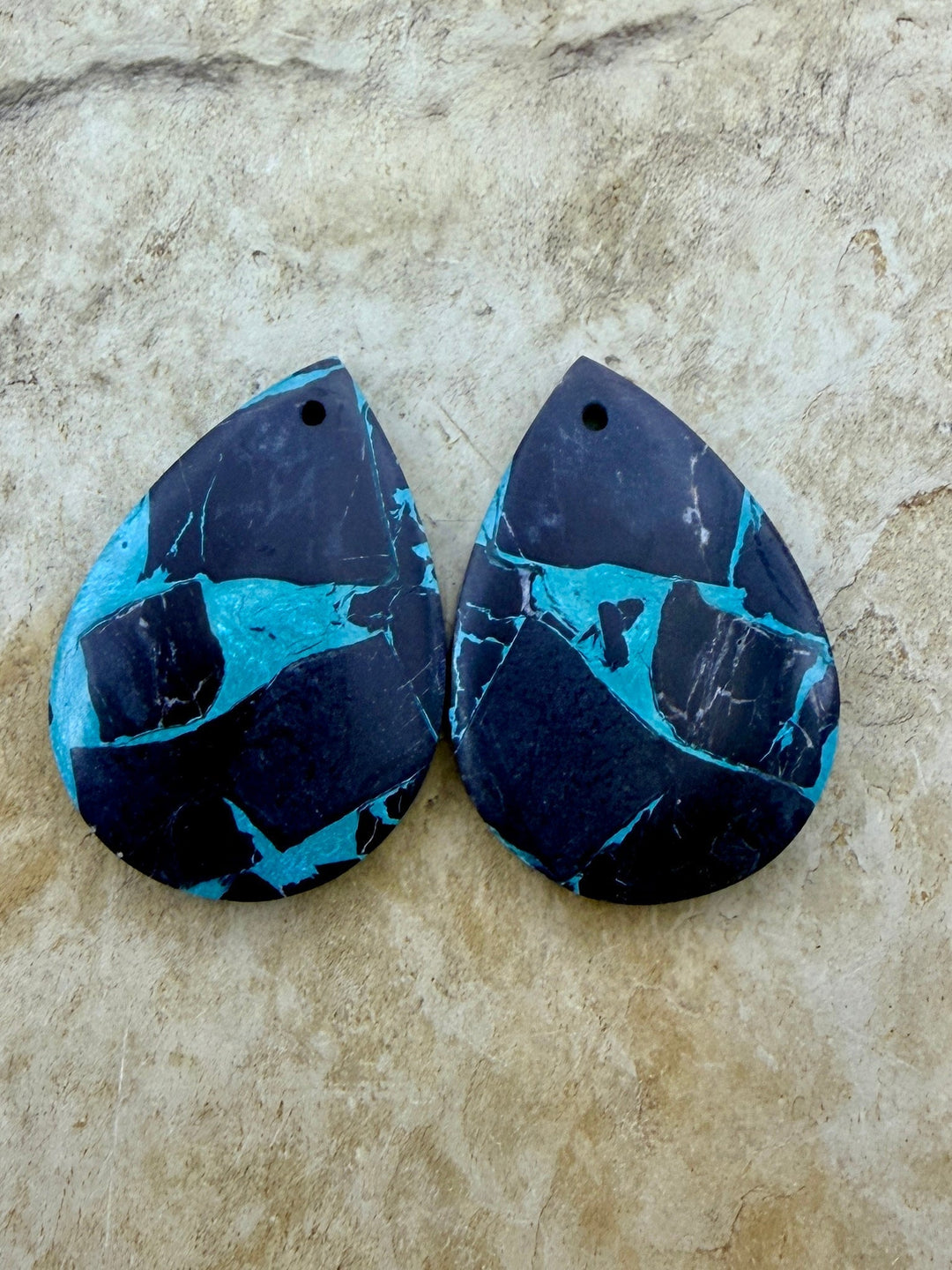 Black Jack’ Kingman Composite Block Matching Earring Bead