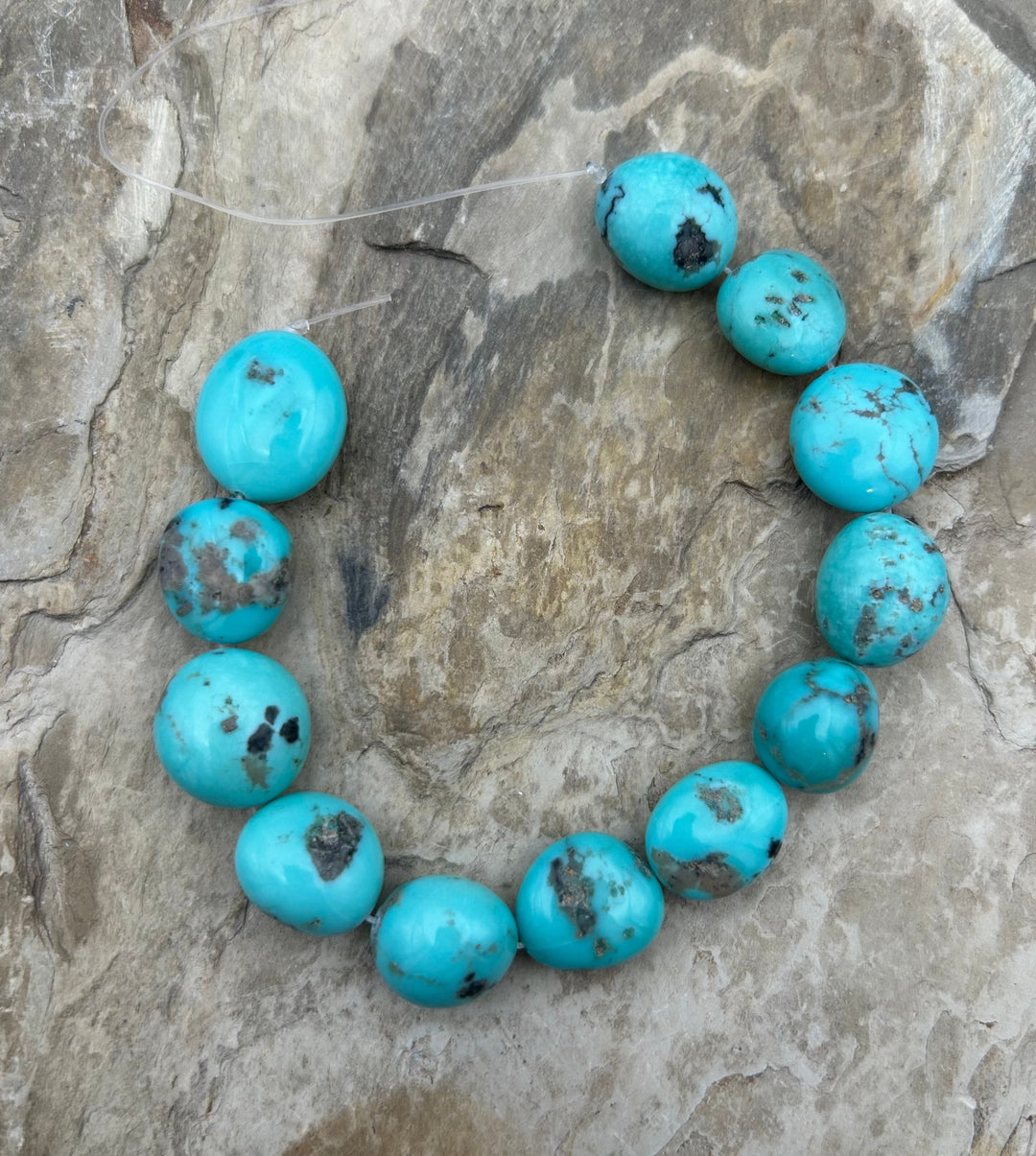 Campitos Turquoise (Mexico) Smooth Oval Nugget Beads