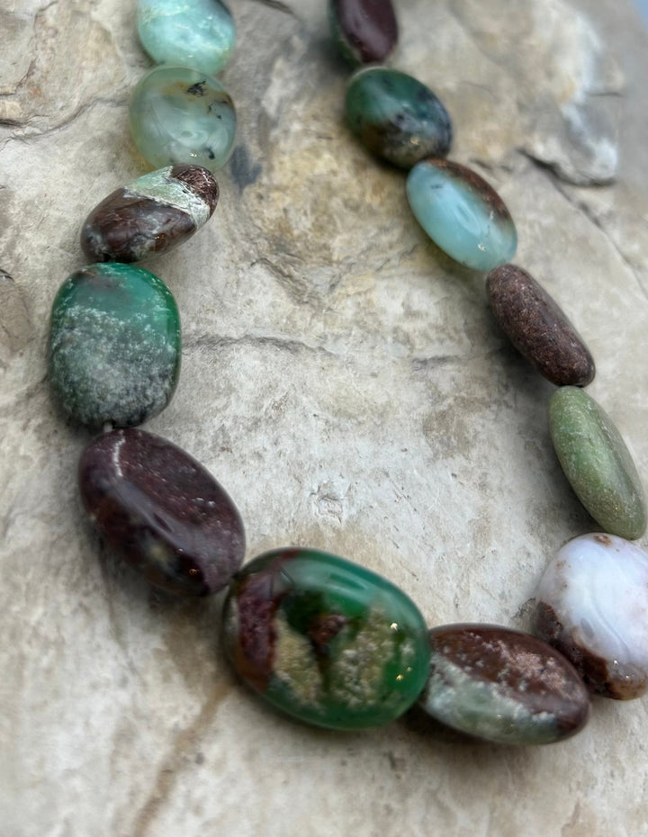 Chrysoprase (Australia) Flat Oval Beads 15-21mm 16 Inch