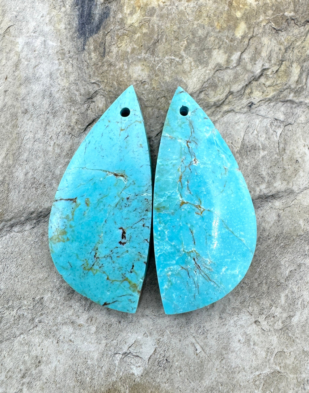 Clavelina Turquoise (Chile) Matching Earring Slab Bead Pair