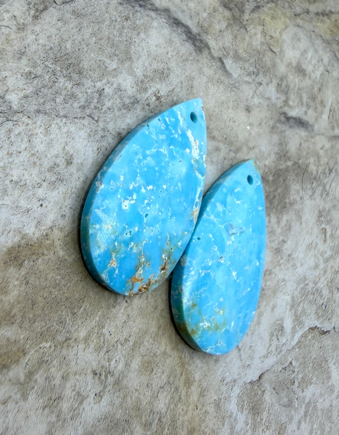 Clavelina Turquoise (Nevada) Matching Earring Slab Bead