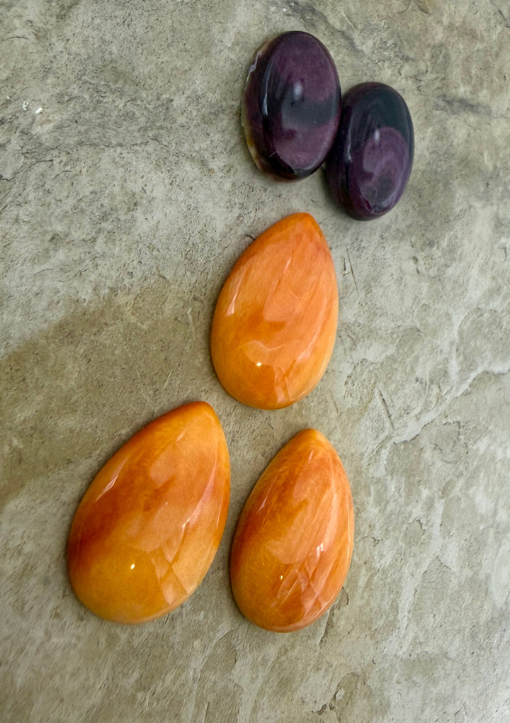 CLOSEOUT LOT of 5 Spiny Oyster Shell Cabochons 5 Cabs