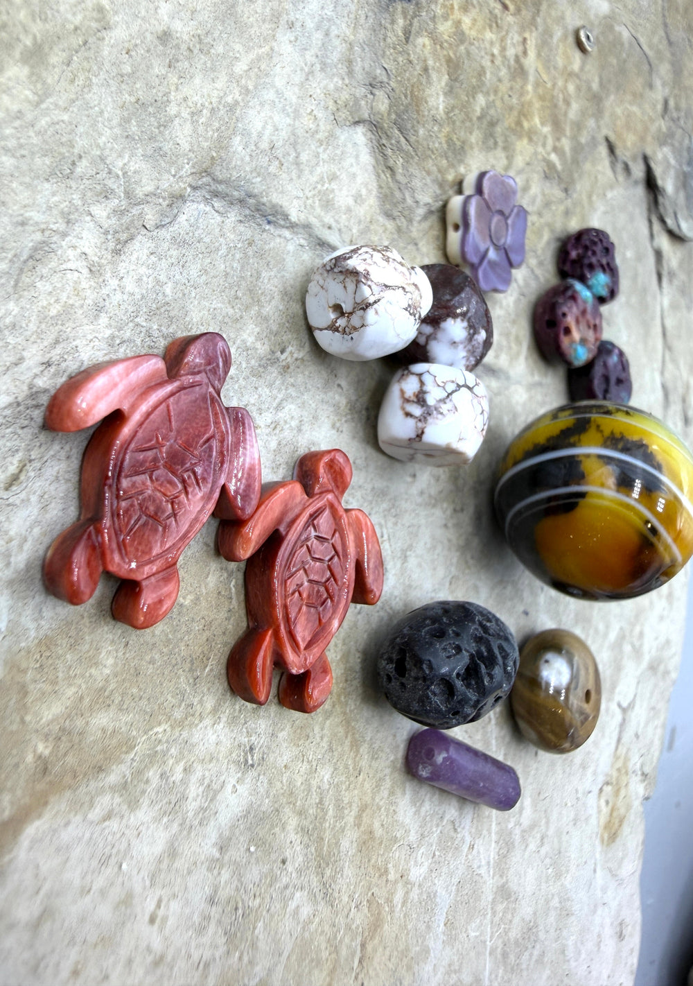 CLOSEOUT LOT of Priemium Beads Wild Horse Spiny Oyster