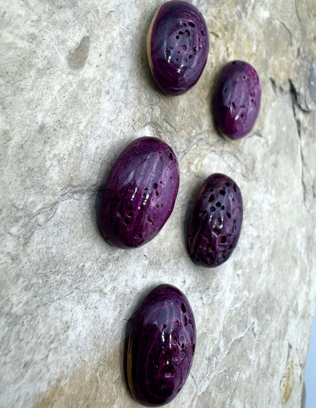 Dark Purple Spiny Oyster Oval Shaped Focal Bead 15x20mm