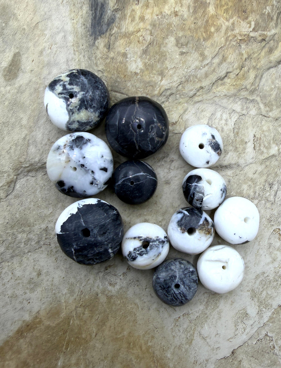 FRIDAY BARGAIN BUY LOT of 12 White Buffalo Rondelle Beads