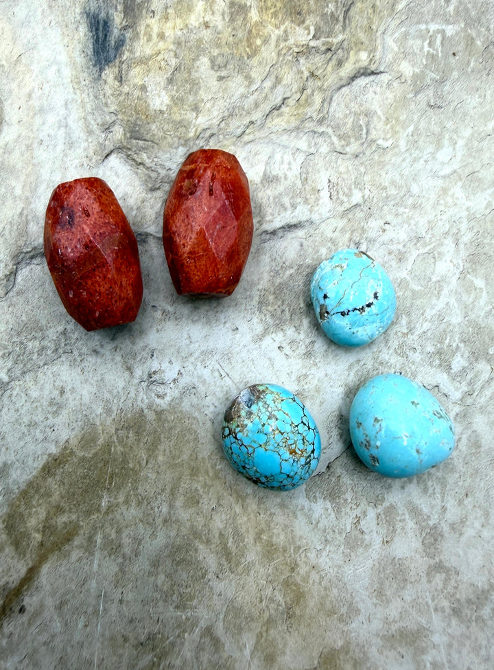 FRIDAY BARGAIN BUY LOT of 5 Pemium Beads Number 8 and Apple