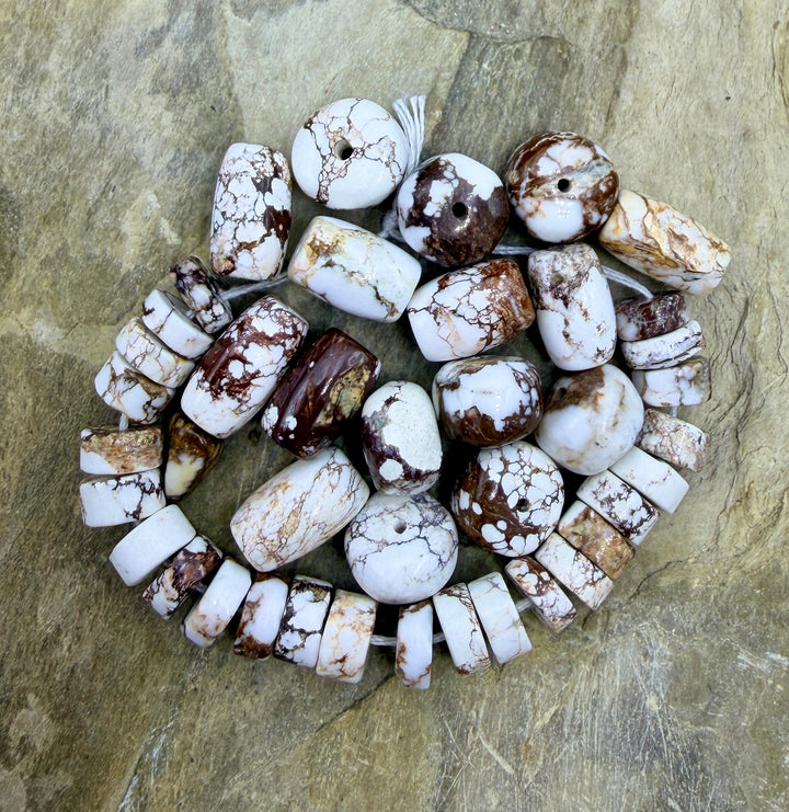 FRIDAY BARGAIN BUY LOT of Mixed Wild Horse Beads - Wild