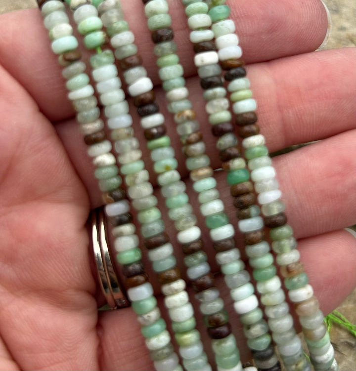 FRIDAY BARGAIN Chrysoprase 4mm Smooth Rondelle Beads ONE 16