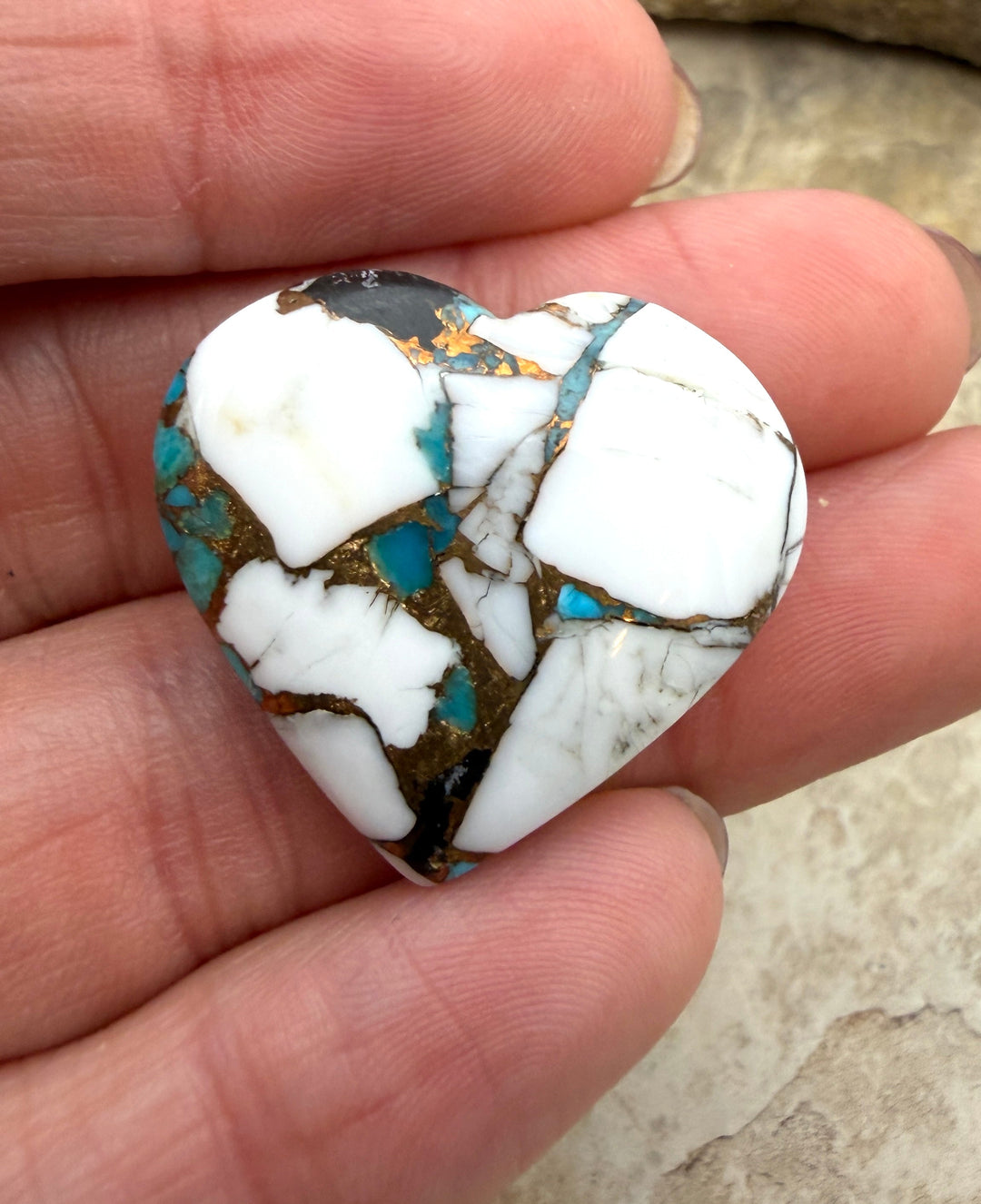 FRIDAY BARGAIN Kingman Turquoise and White Buffalo