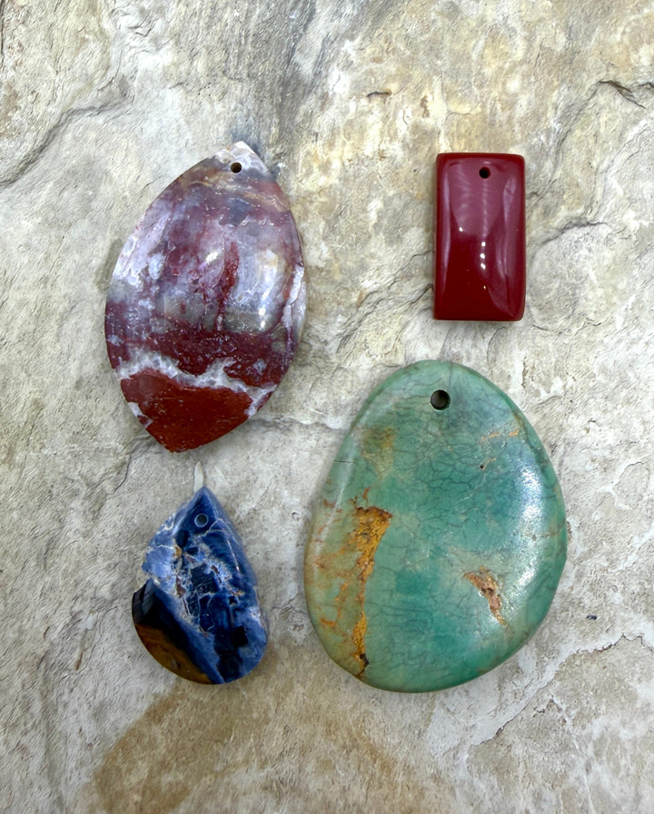 FRIDAY BARGAIN LOT of 3 Focal Pendant Beads Rosarita Hubei