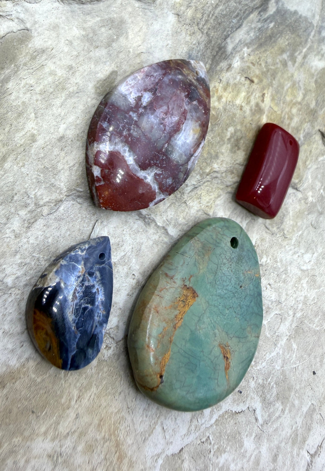 FRIDAY BARGAIN LOT of 3 Focal Pendant Beads Rosarita Hubei