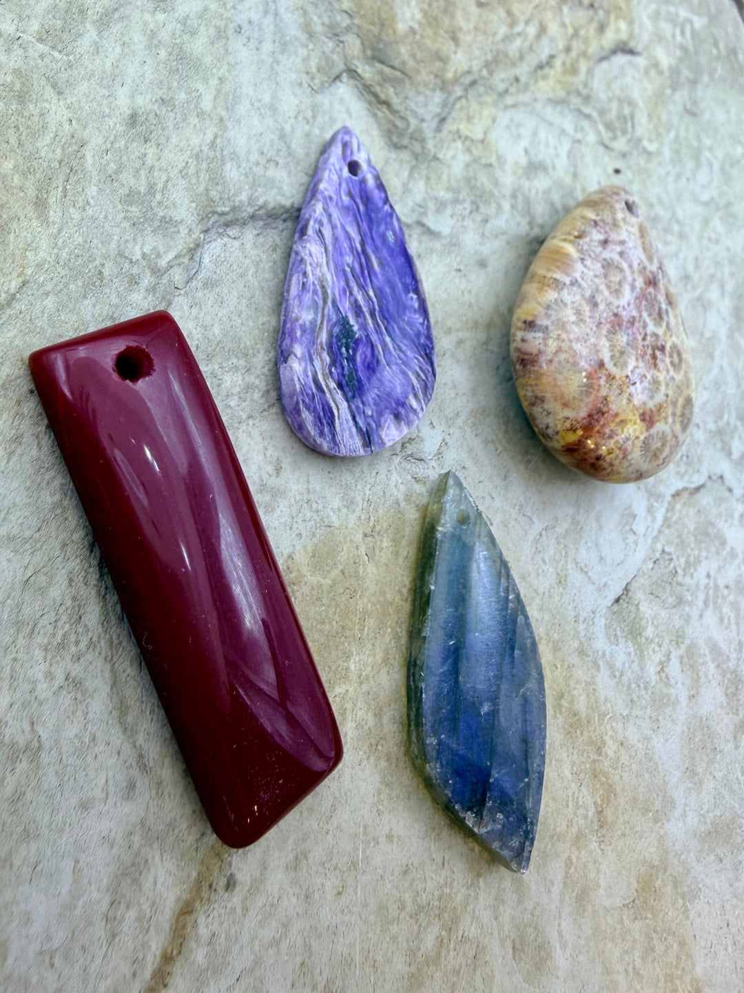 FRIDAY BARGAIN LOT of 4 Premium Focal Pendant Beads Fossil