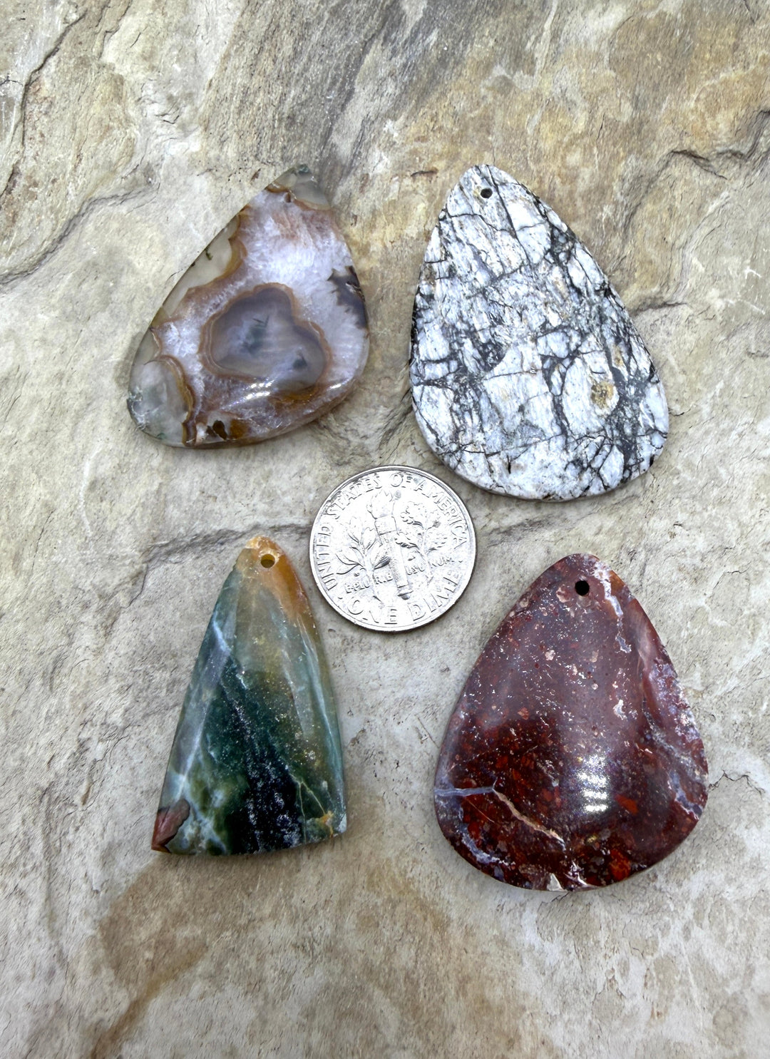 FRIDAY BARGAIN LOT of 4 Premium Focal Pendant Beads Red