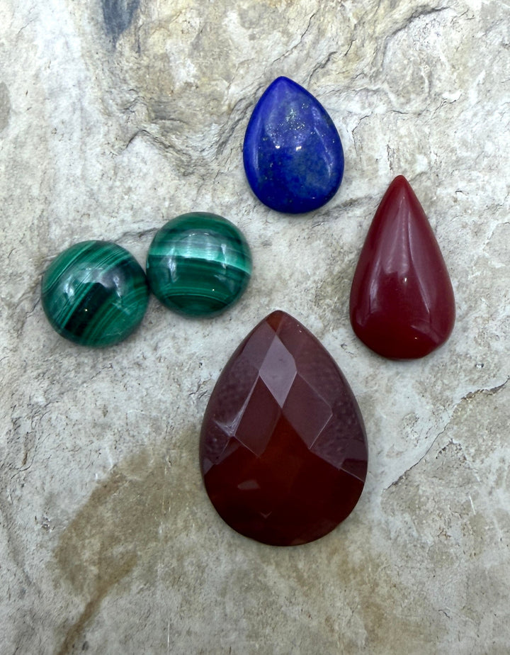 FRIDAY BARGAIN LOT of 5 Cabochons Malachite Rosarita Lapis