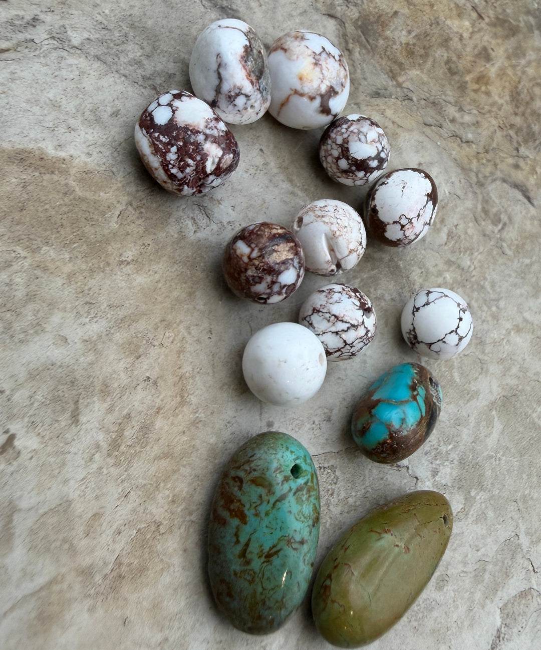 FRIDAY BARGAIN LOT of Mixed Preimium Beads Wild Horse