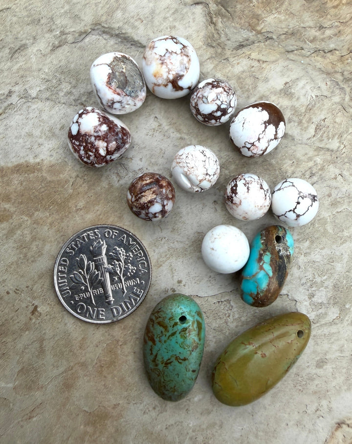 FRIDAY BARGAIN LOT of Mixed Preimium Beads Wild Horse
