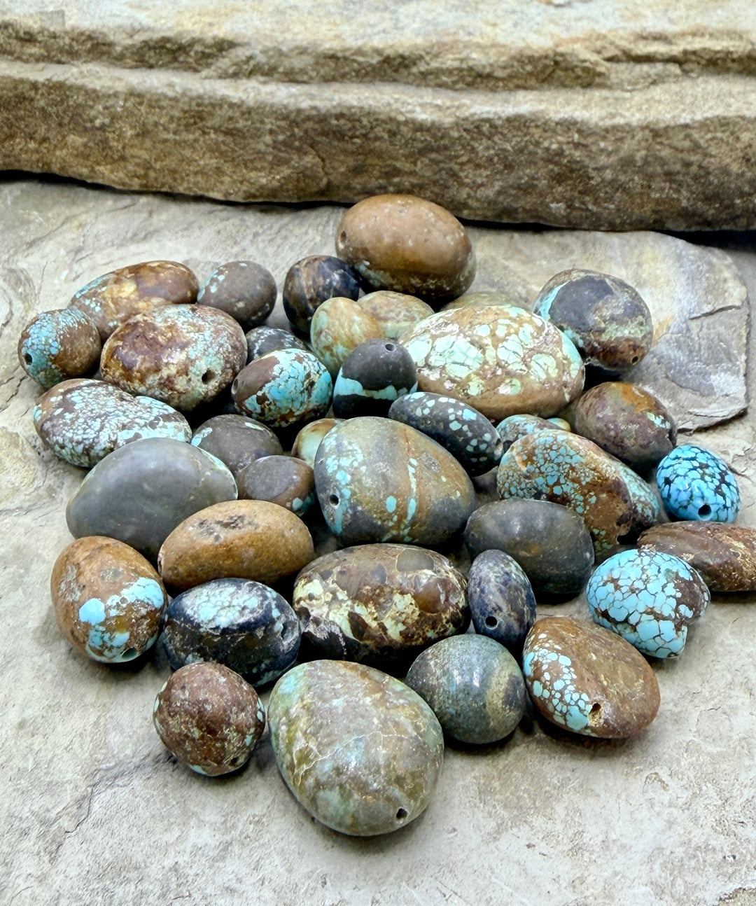 FRIDAY BARGAIN LOT of Number 8 Turquoise Beads 10-22mm (Low