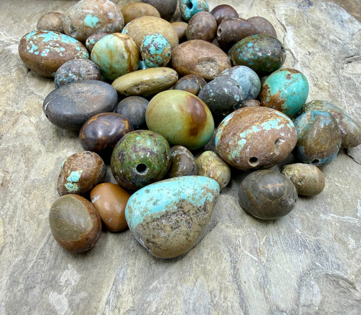 FRIDAY BARGAIN LOT of Number 8 Turquoise Beads (113 grams)