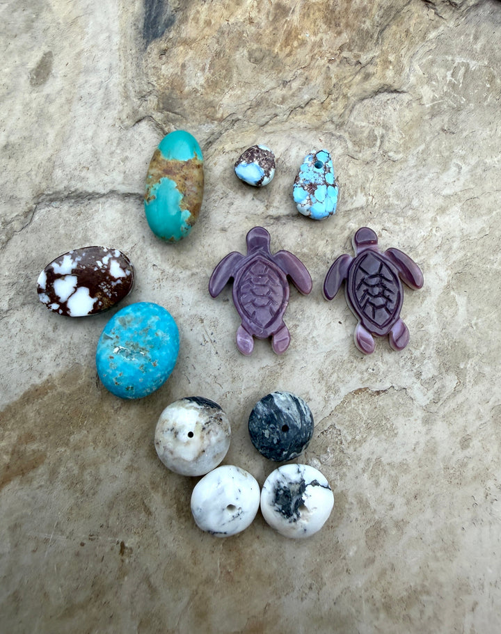 FRIDAY BARGAIN LOT ofMixed Premium Beads White Buffalo