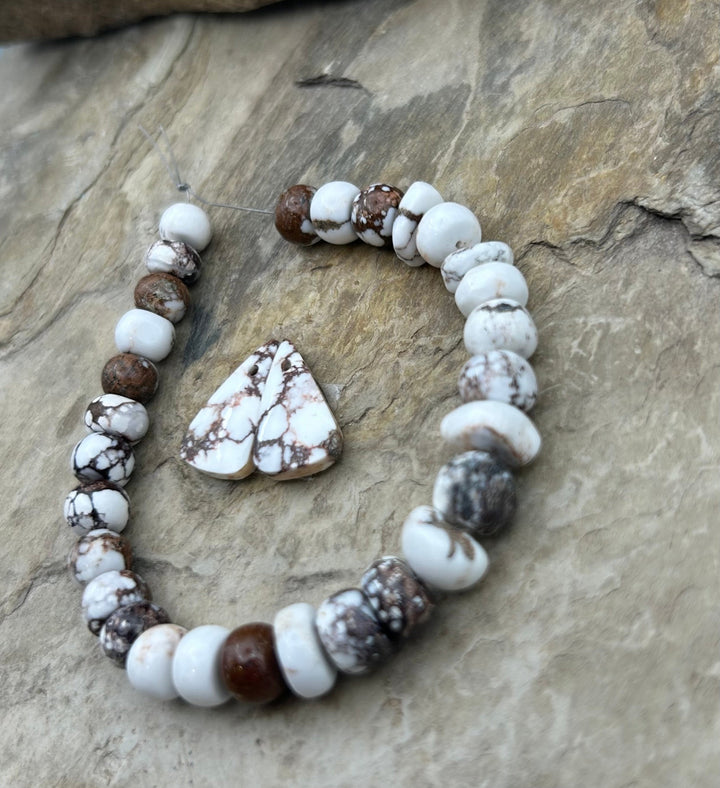 FRIDAY BARGAIN RARE Arizona Wild Horse Round Nugget Beads