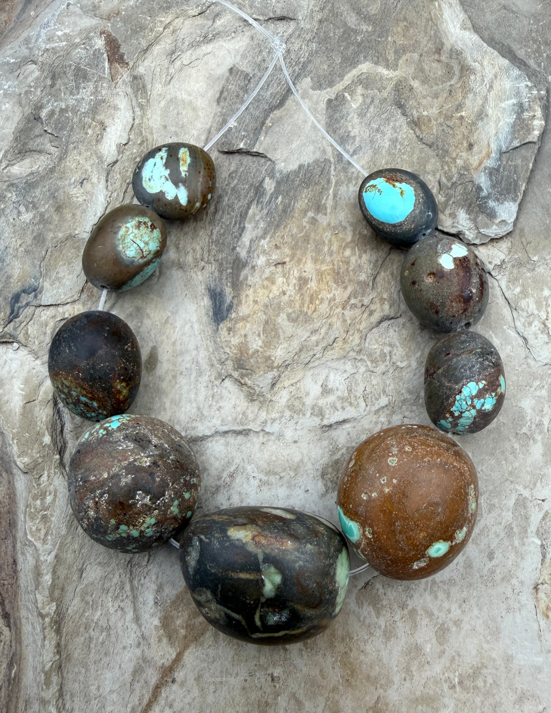 FRIDAY BARGAIN RARE Number 8 Turquoise (Nevada) Giant