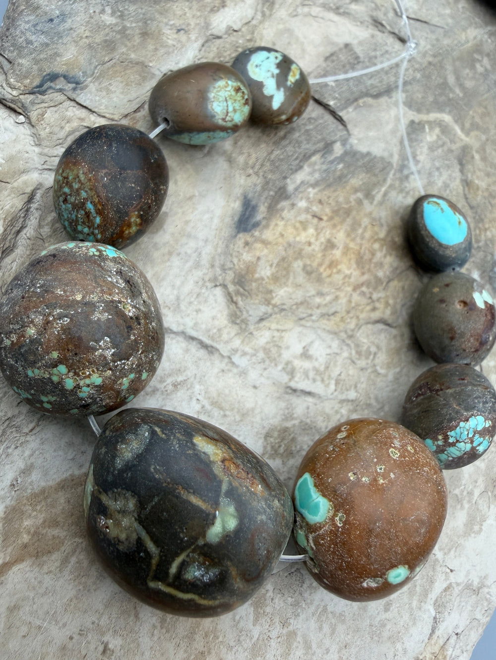 FRIDAY BARGAIN RARE Number 8 Turquoise (Nevada) Giant
