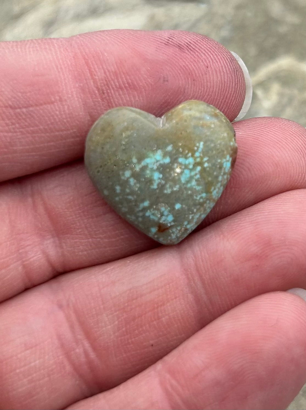 FRIDAY BARGAIN RARE Number 8 Turquoise (Nevada) Heart