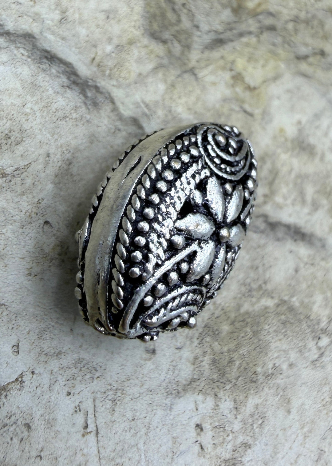 FRIDAY ESTATE FIND Oxidized Sterling Silver BIG Bead