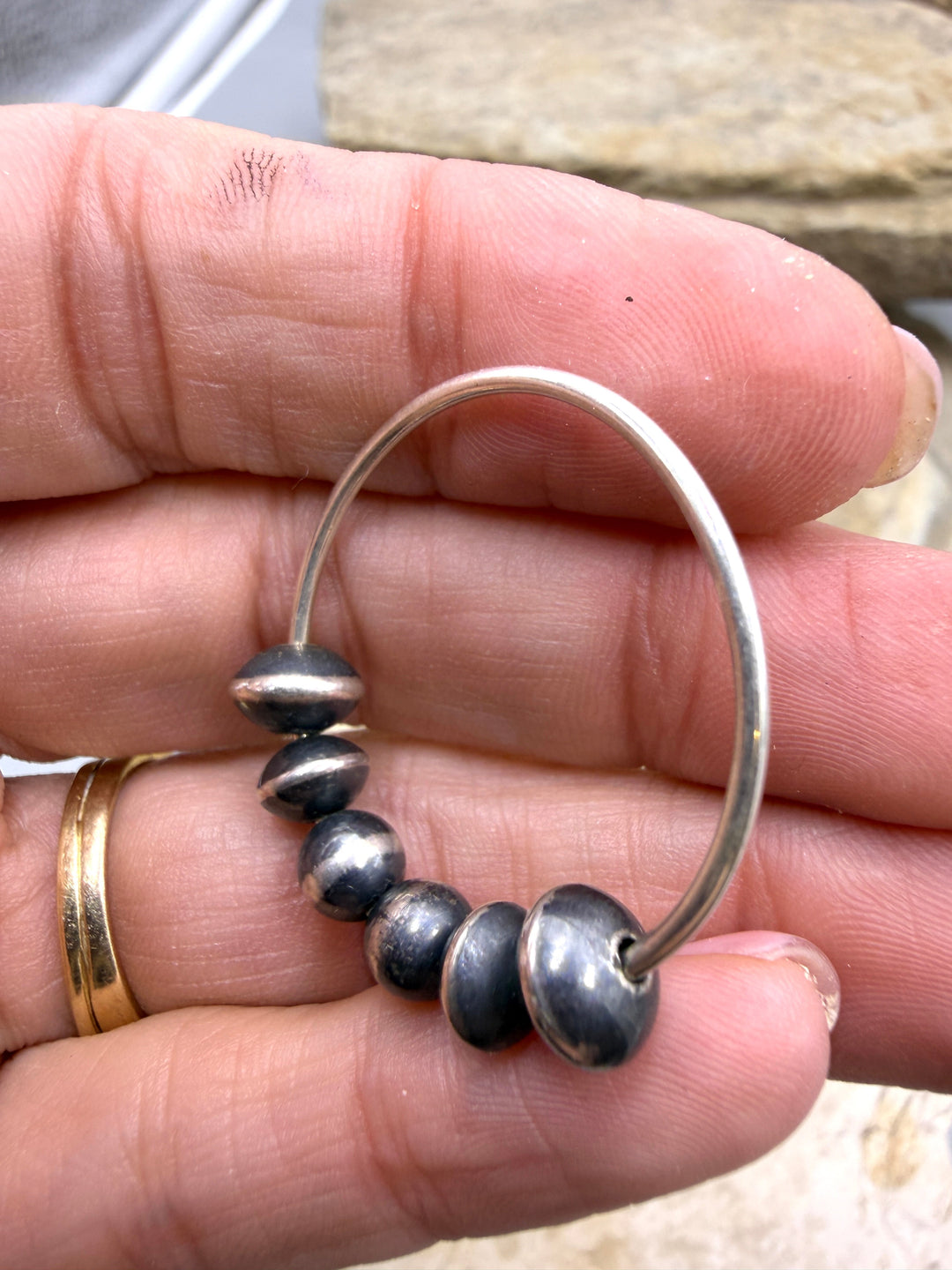 FRIDAY ESTATE FIND Sterling Silver 30mm Closed Ring with 6