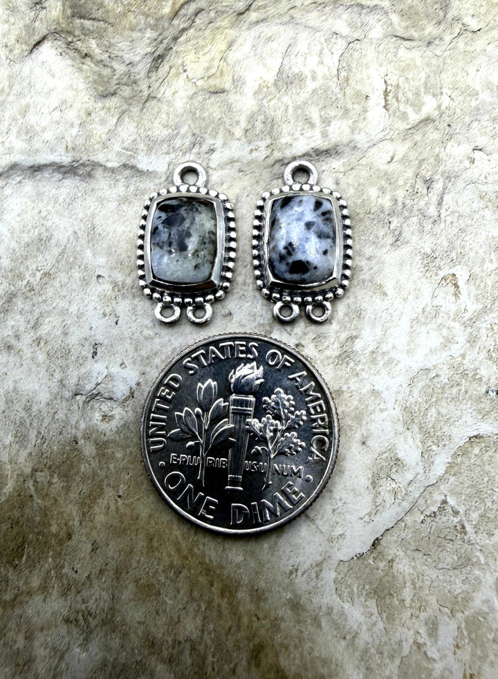 FRIDAY ESTATE FIND Sterling Silver and White Buffalo Pair