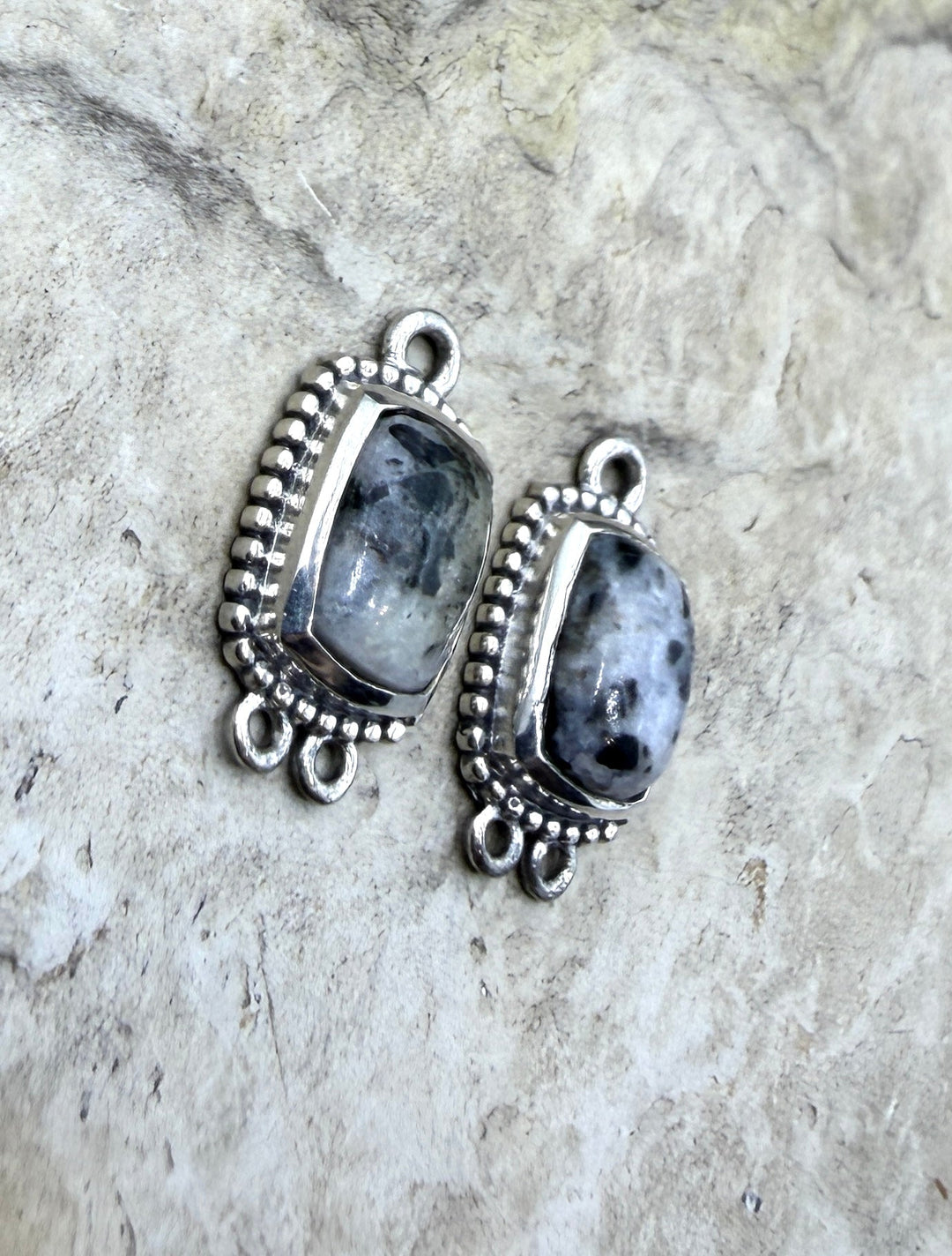 FRIDAY ESTATE FIND Sterling Silver and White Buffalo Pair