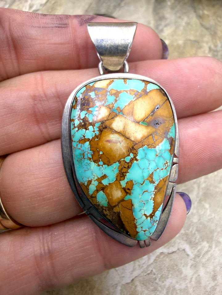 FRIDAY ESTATE FIND Sterling Silver Royston Turquoise Native