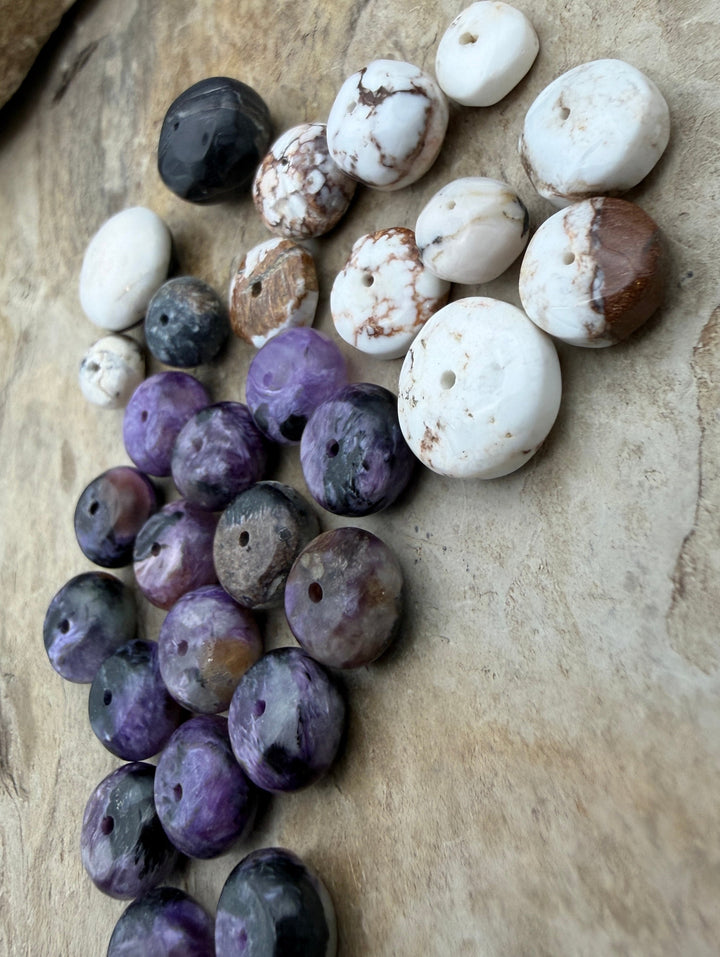 FRIDAY Lot of mixed Premium Beads Charoite Wild Horse