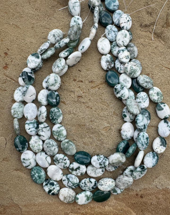 Green and White Dendritic Agate 13x17mm Oval Beads 16 inch