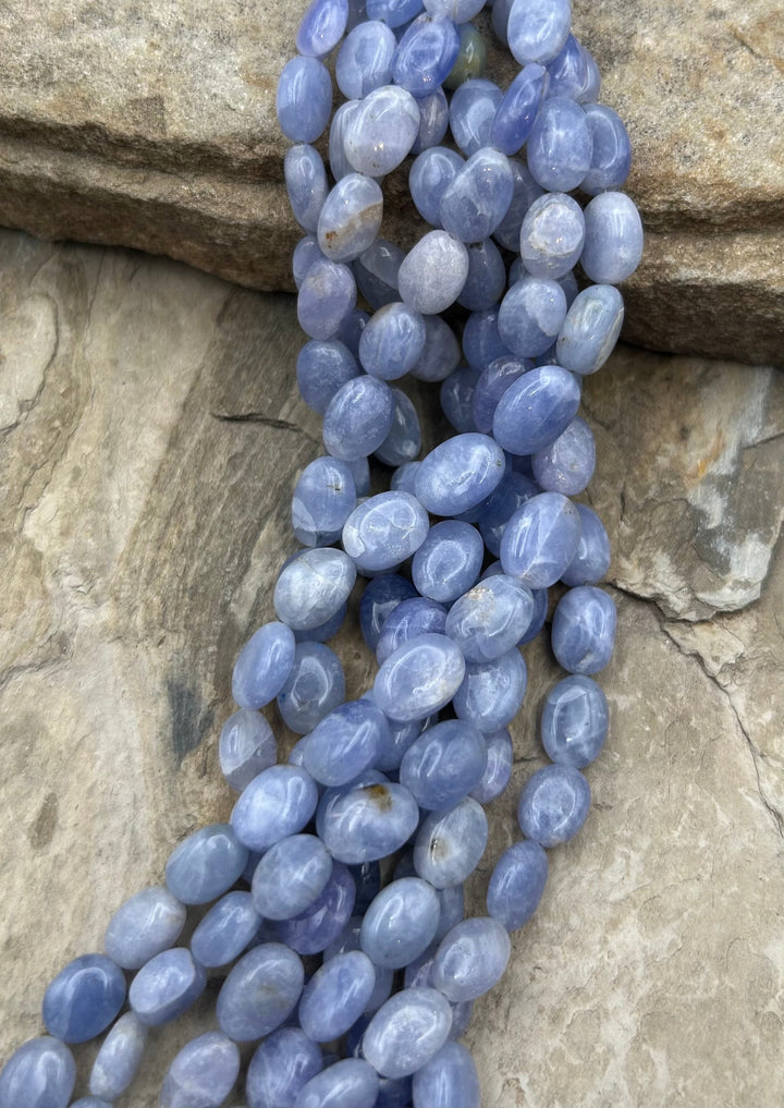 Hackmanite (Afghanistan) Handcut Graduated Oval Beads