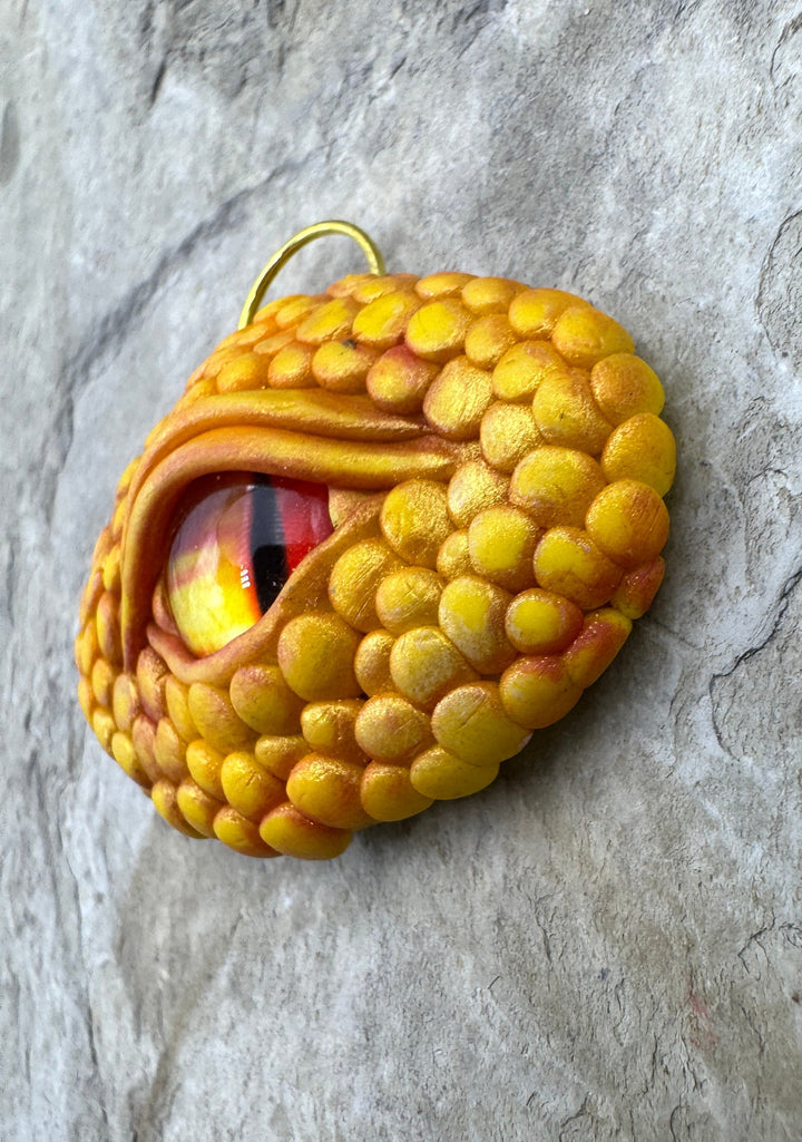 Handmade Polymer Clay Lizzard Eye Pendant 31x40mm - Polymer