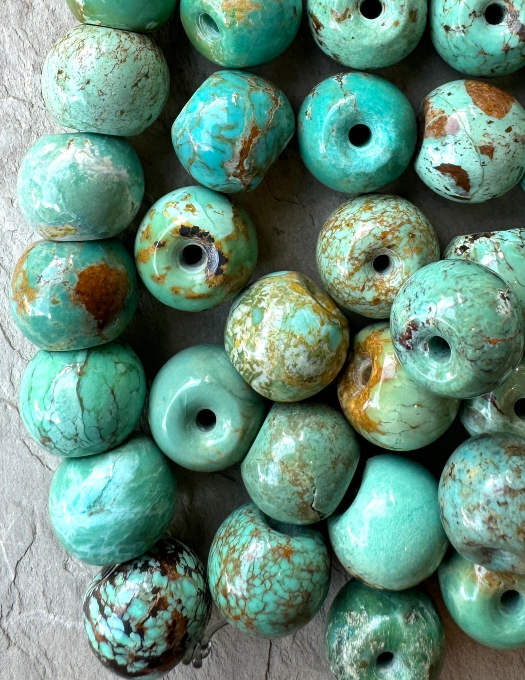 Hubei Turquoise (China) 10x8mm Drum Shaped Beads (Package