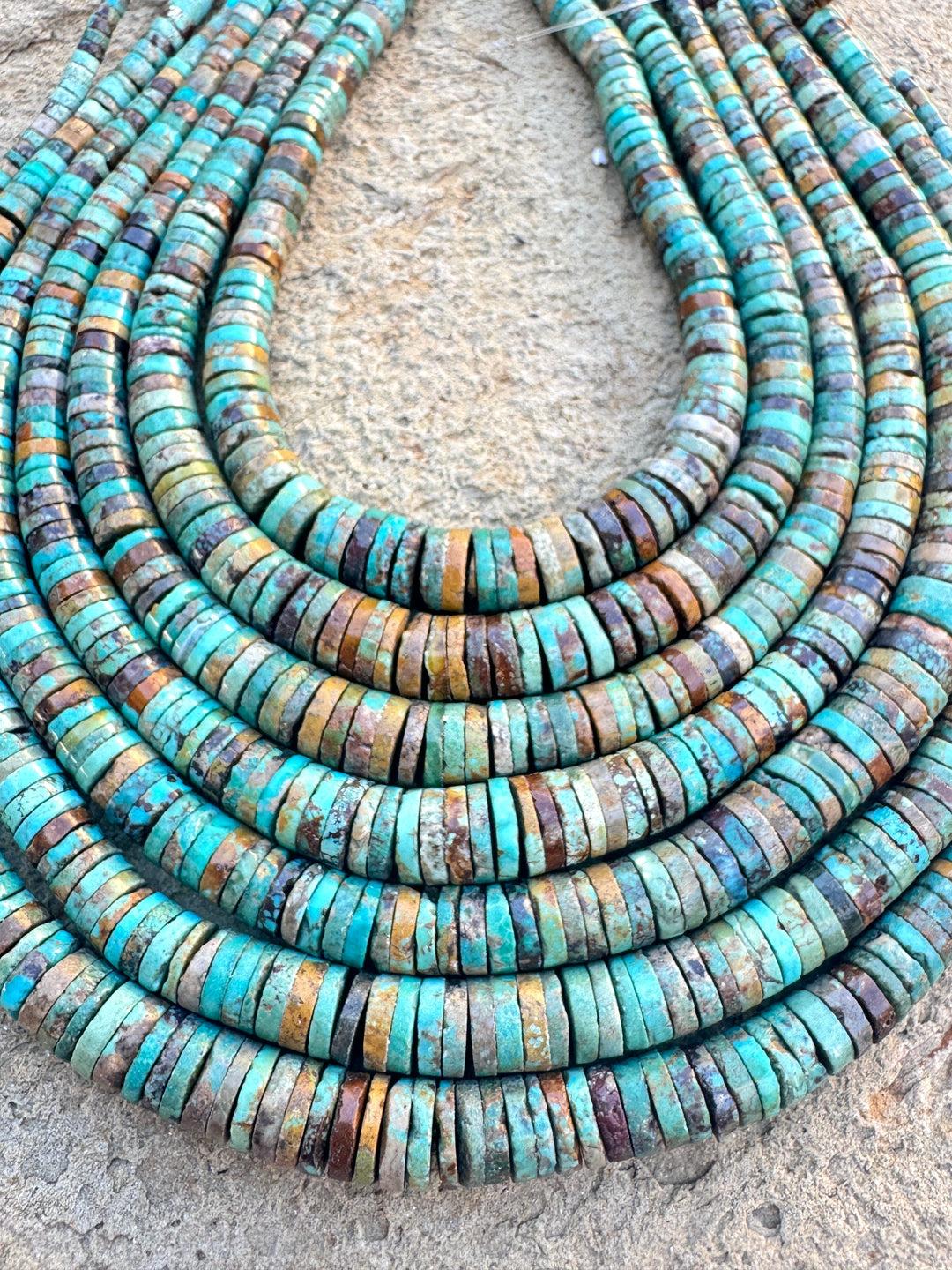 Hubei Turquoise (China) 2-9mm Graduated Heishi 16 inch