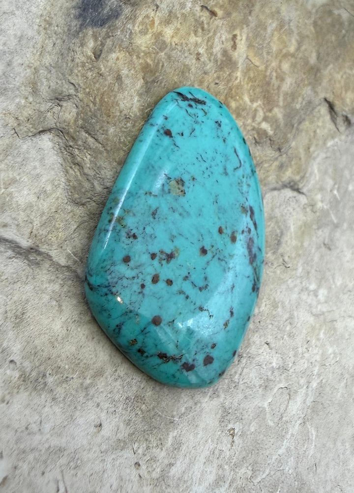 Hubei Turquoise (China) Freeform 28x38mm - Turquoise | Hubei