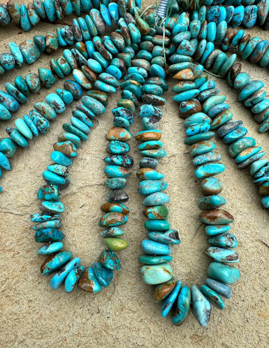 Hubei Turquoise (China) GIANT Chunky Graduated Nugget Beads