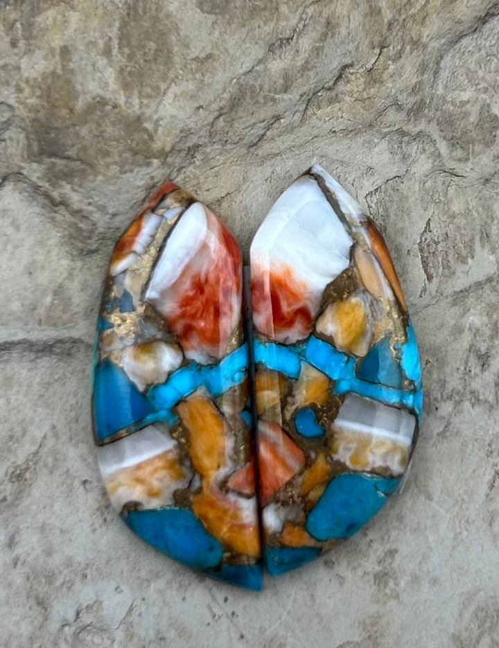 Kingman Turquoise and Orange Spiny Oyster with Bronze