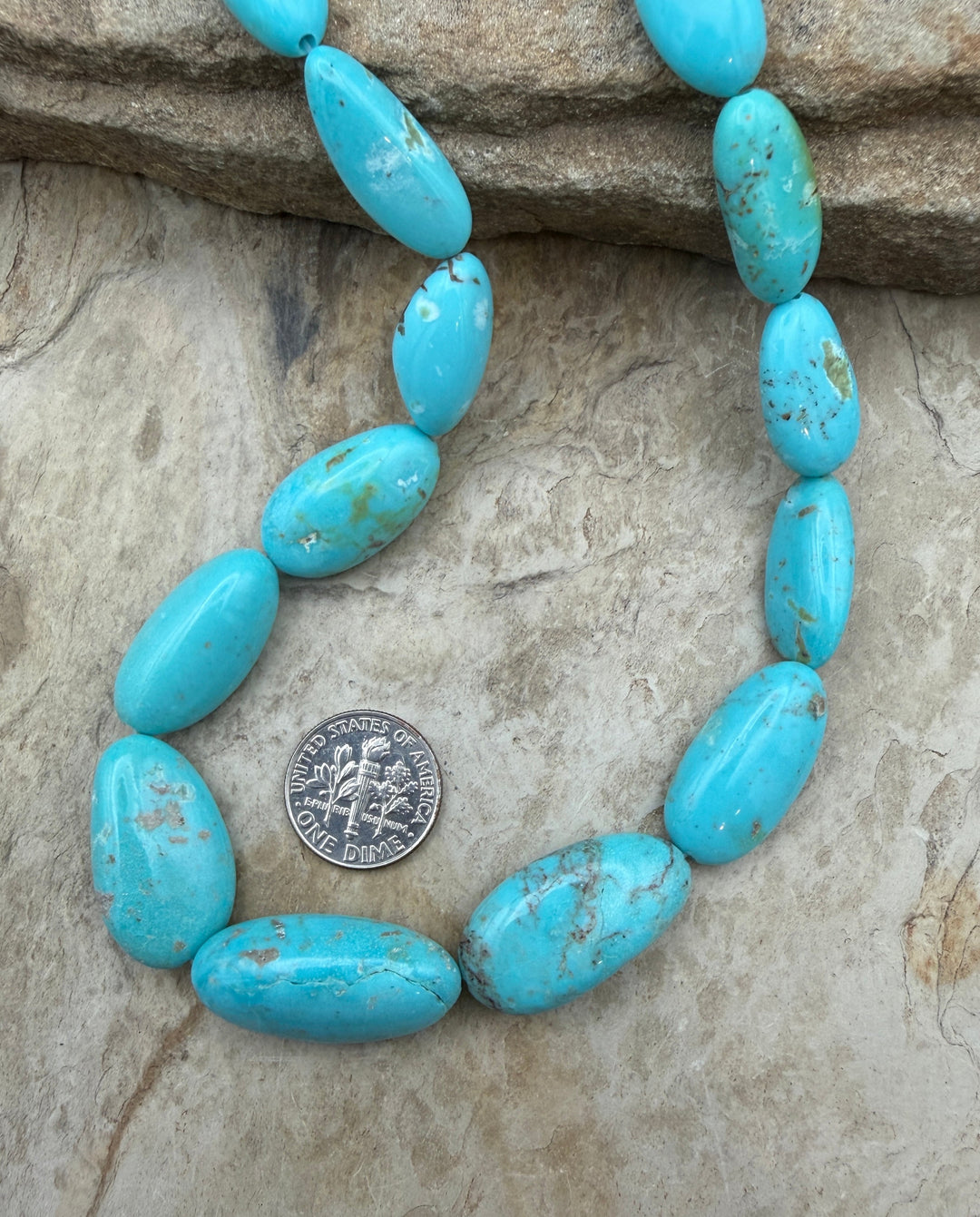 Kingman Turquoise (Arizona) BIG Graduated Smooth Oval