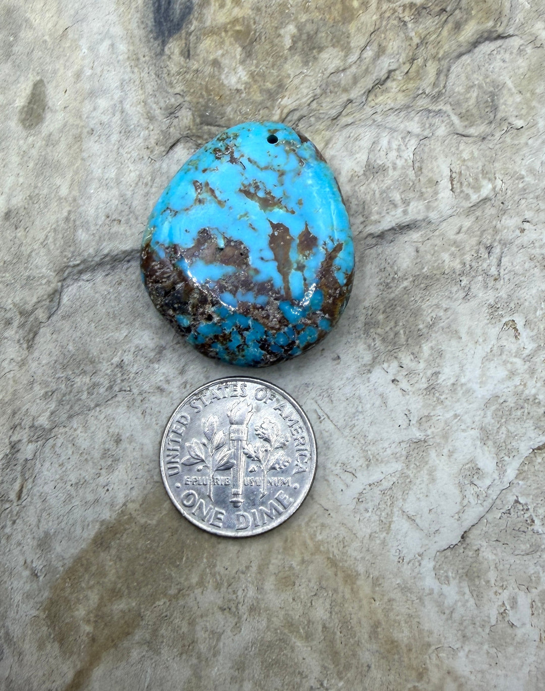 Kingman Turquoise (Arizona) Focal Pendant Bead 25x29x7mm